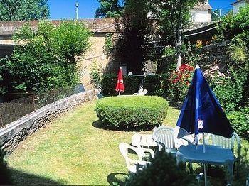 Les Chemins Francis - Modern Hotel Bagnols-les-Bains Esterno foto