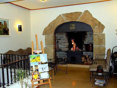 Les Chemins Francis - Modern Hotel Bagnols-les-Bains Esterno foto